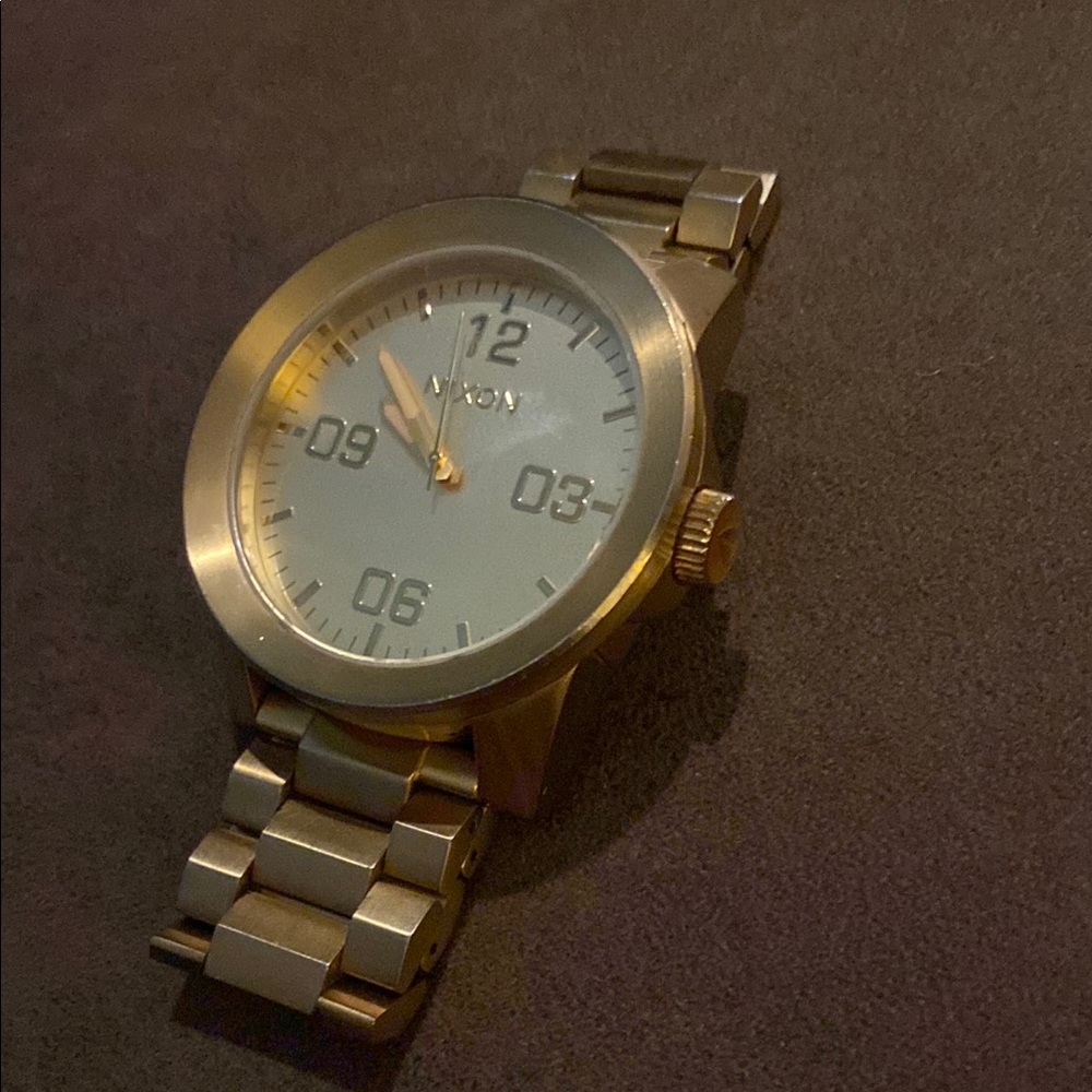 Nixon gold stainless steel corporal SS A346 100mm water resistant XL Men's Watch
